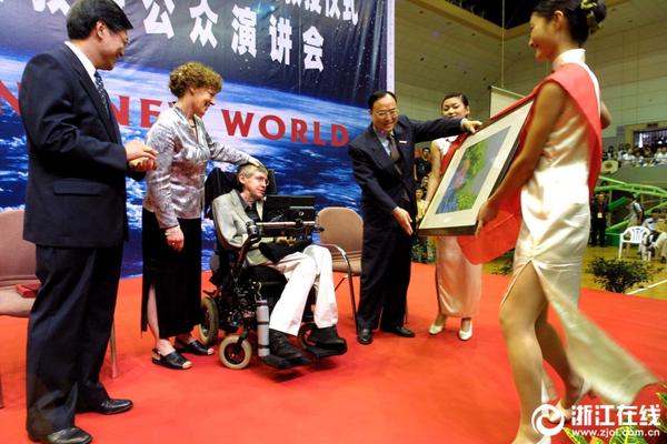 歐文準(zhǔn)三雙字母哥失準(zhǔn) 綠軍22分大勝雄鹿1-0