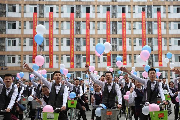 人民幣兌美元中間價下調(diào)404點報7.0851，創(chuàng)一周以來新低