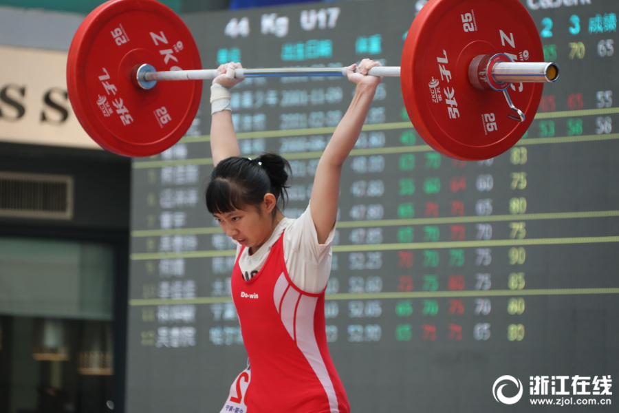 科學(xué)家同行談明仁天皇：高產(chǎn)的生物學(xué)家，退位后可以回歸科研