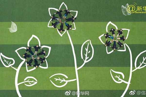 吉克雋逸大膽穿連體