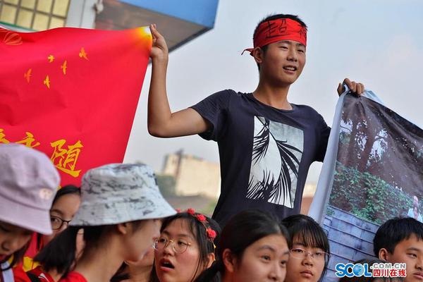 丁寧帶頭狂練！汗水濕透了球衣，回應2021奧運會名額問題