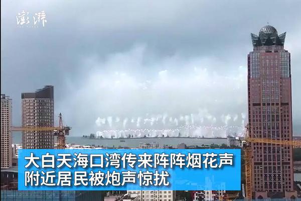 李小璐自曝體重不足80斤想增肥 戴口罩跳舞秀蠻腰