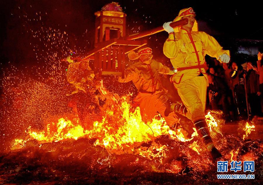 安且吉兮 習近平15年后再到余村