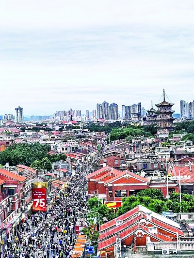 古城工地挖出3000多枚炸彈 擺滿了半個院落