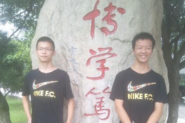 對話同一地點3次救輕生者司機