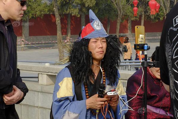 許可馨：過三天他們就忘了。道歉原來是“面子工程”